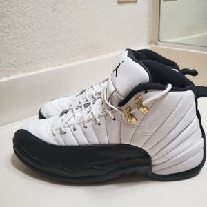 Nike air jordan 12 taxi
